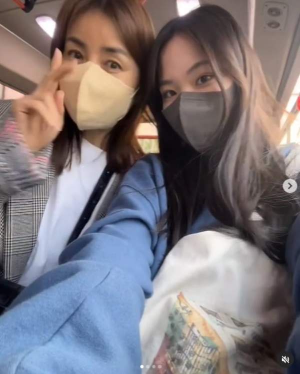 신애라