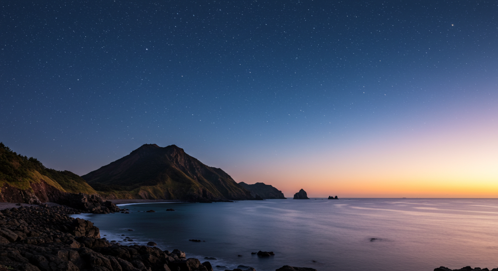 산방산-사계리 해안에서 노을과 별을 동시에 감상하는 풍경