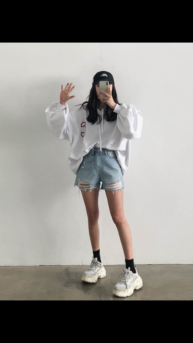 시크한 스타일의 데일리룩 패션스타일 사진 모음 시크한 스타일의 데일리룩 패션스타일 사진 모음