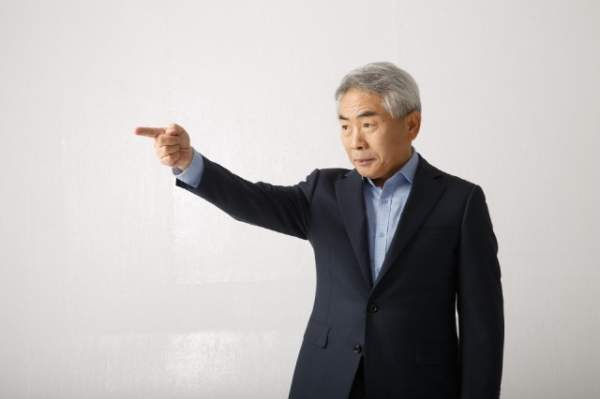 정규재 프로필