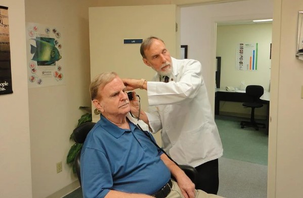 귀에서 나는 소리 이명 원인 - 돌발성난청 원인, 증상, 치료