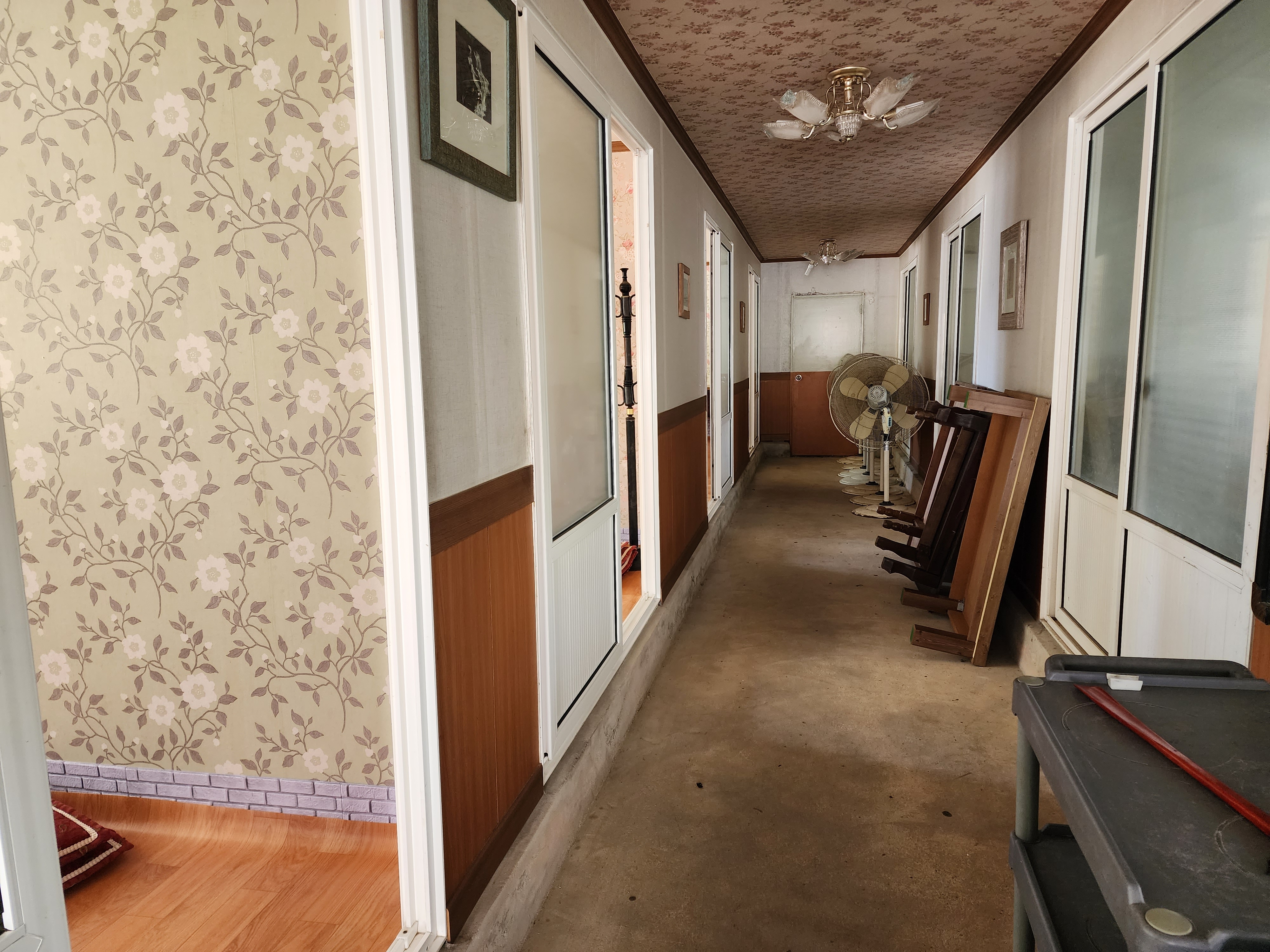 월산 송어횟집 룸