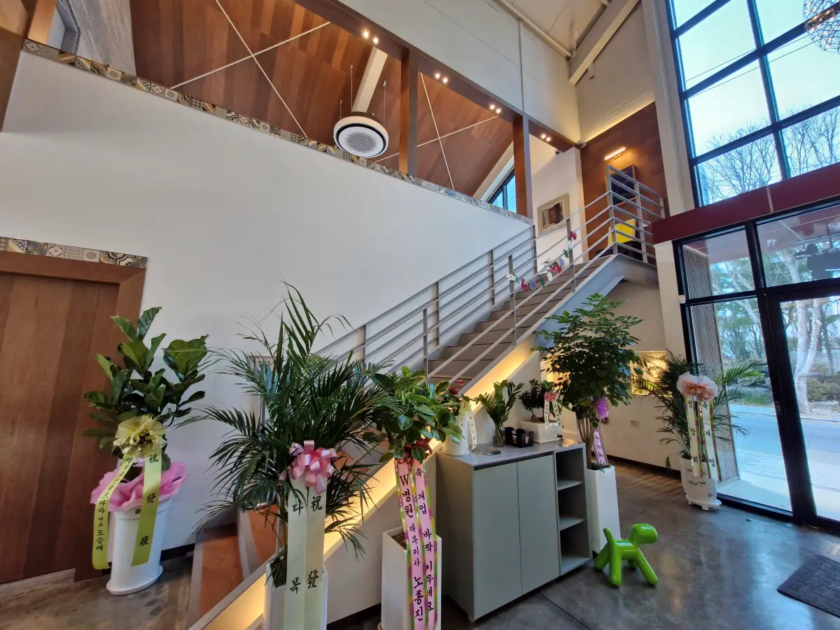 카페 내부 사진 1