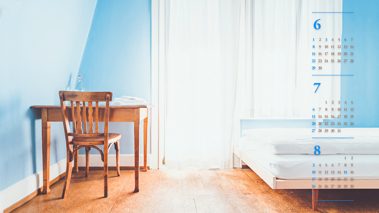 10 하늘색 방 B - 2025년7월 노트북배경화면