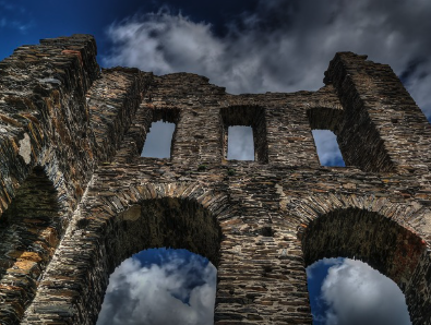 중세 도시 발전과 현대 스마트 도시 계획