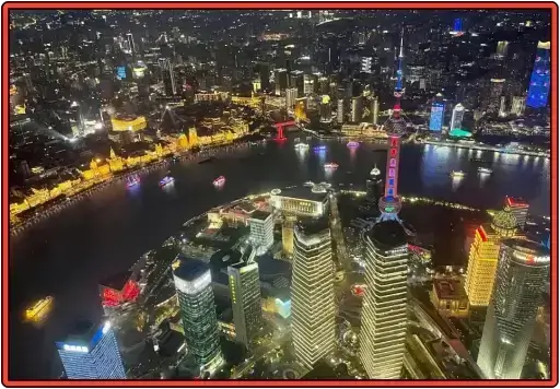 상하이-타워-전망대에서-바라본-상하이-도심-야경