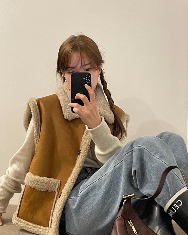 힐즈 여성 겨울 카라 스웨이드 뽀글이 양털 무스탕 포켓 베스트 조끼