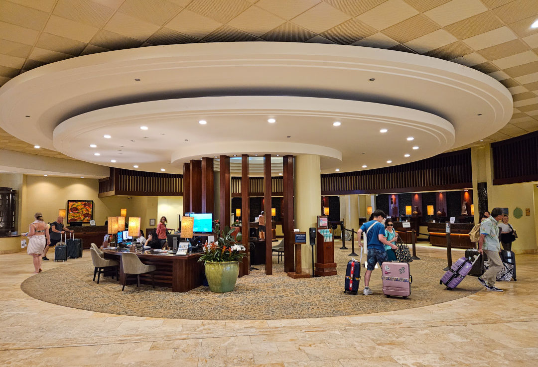 하와이 쉐라톤 와이키키 호텔 로비