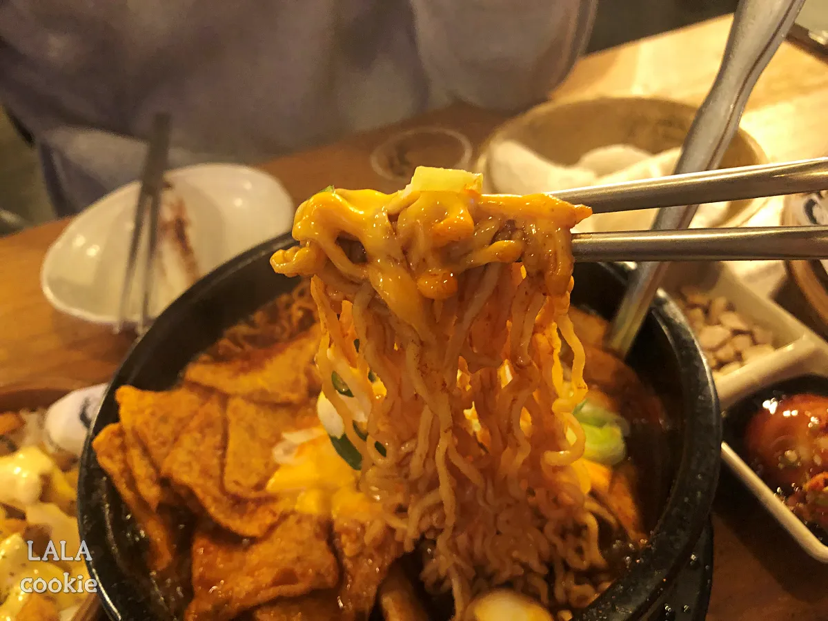 대구-달서구-술집-추천-역전할머니맥주-짜파구리와-치즈