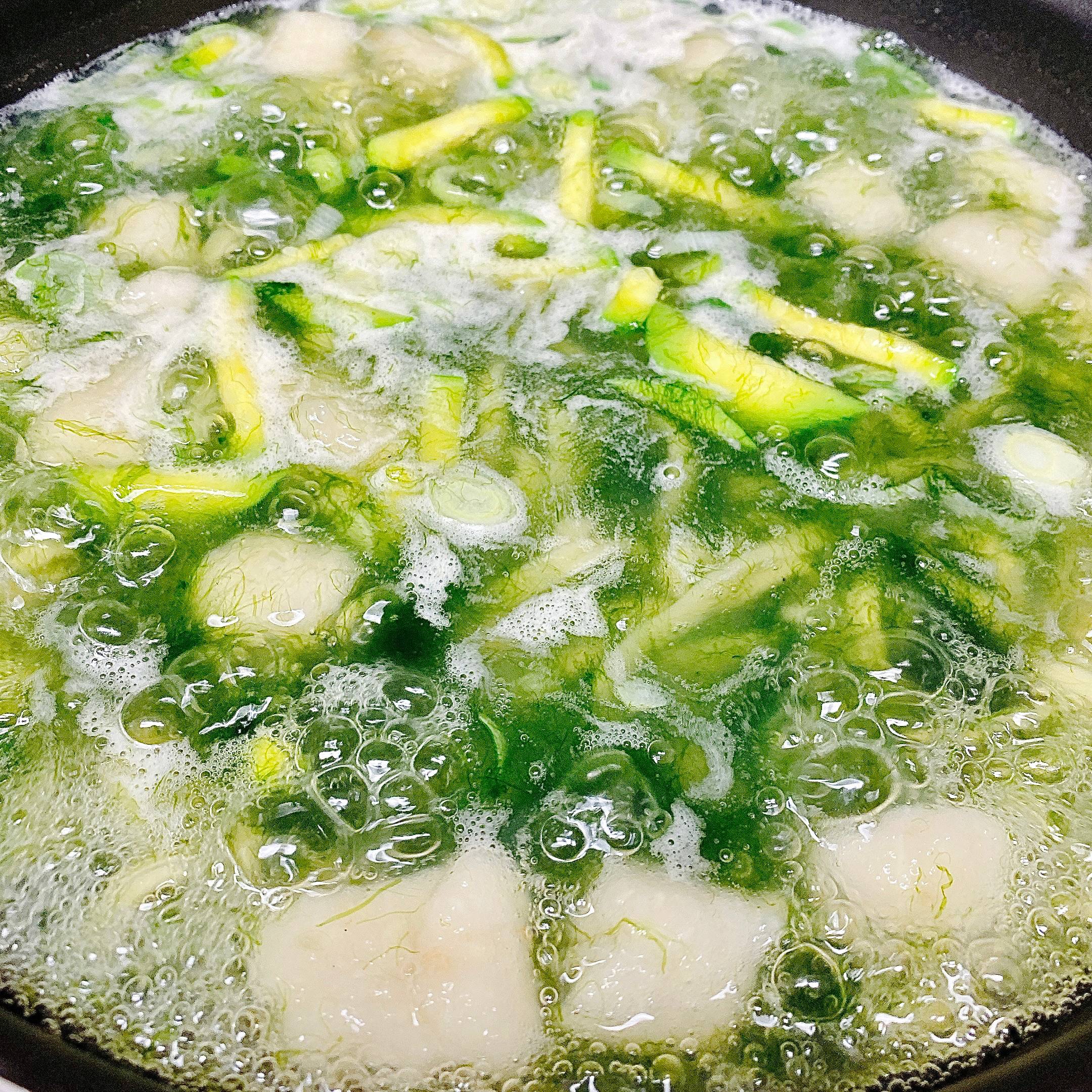 매생이 옹심이 칼국수