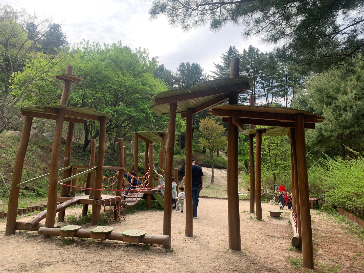 물맑음놀이터 유아숲체험원 영유아놀이공간