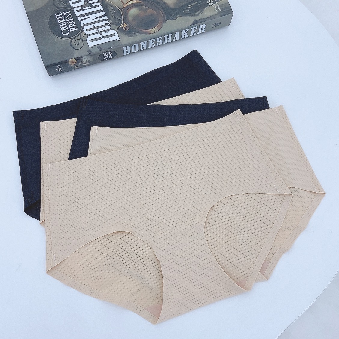 하성민기업 타공 누디 여성 심리스 속옷 팬티 5매입 세트 110까지 노라인 레깅스 팬티