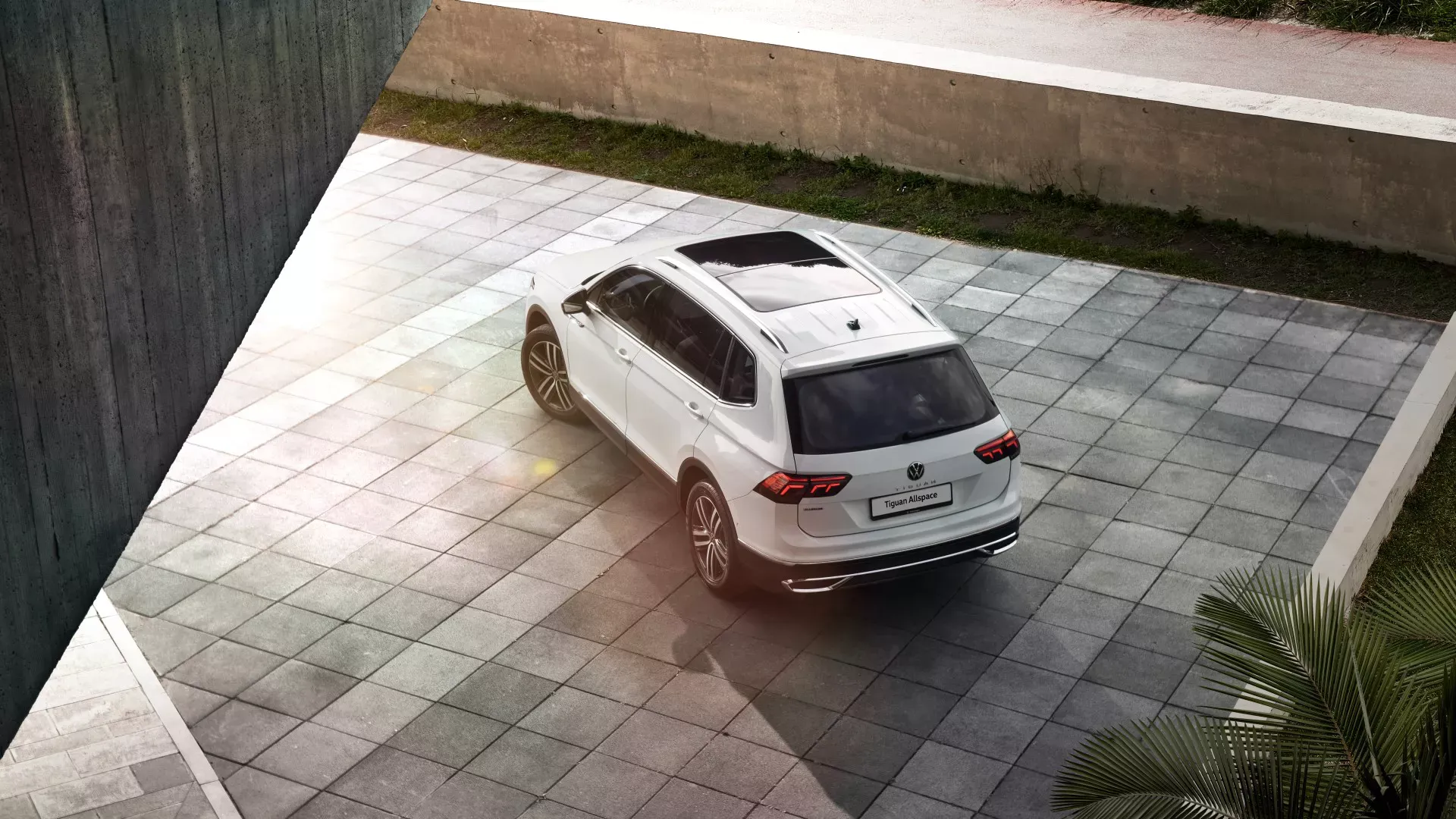 폭스바겐 티구안 이미지