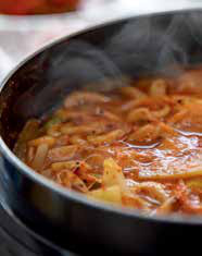 [4월~5월 축제] 고창 1박 2일 감성 여행❘청보리밭 축제, 고창 읍성, 선운사, 구시포해변 승마체험까지