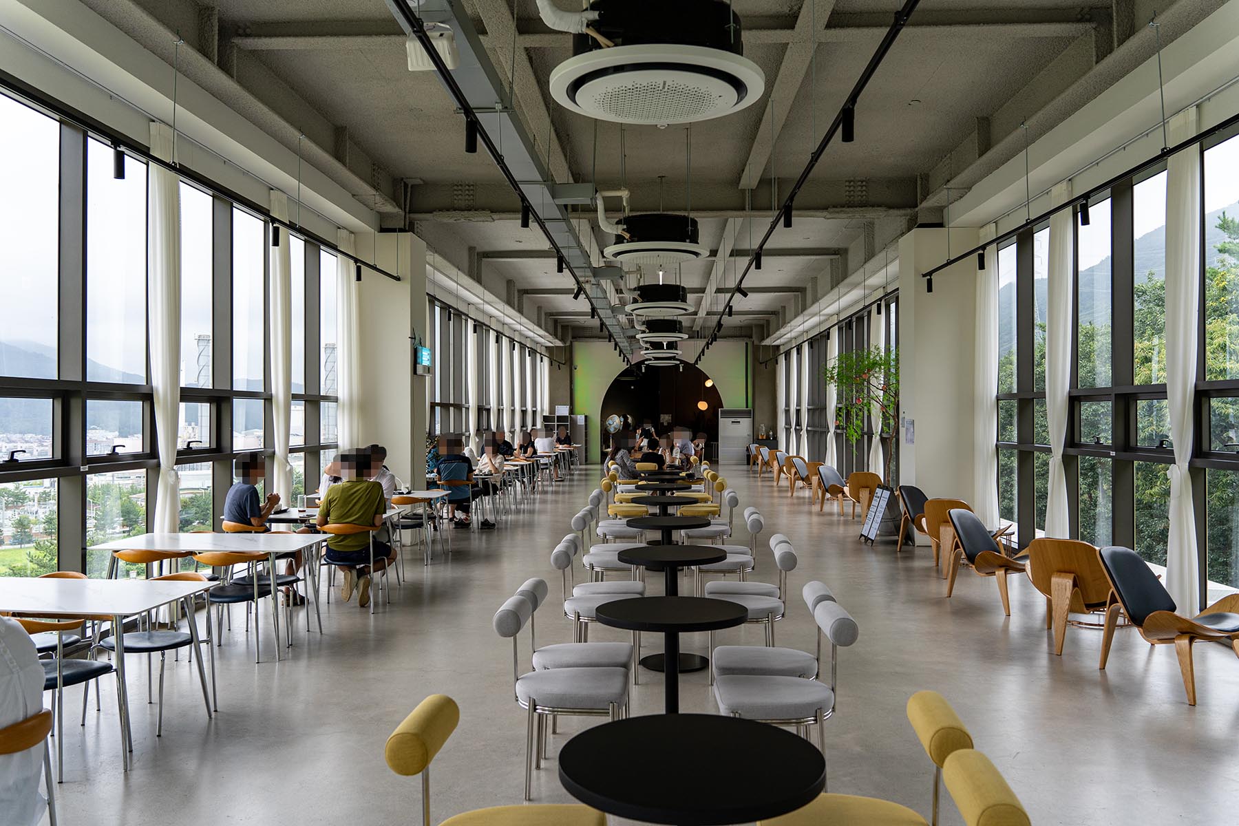 두루미 베이커리 카페 4층