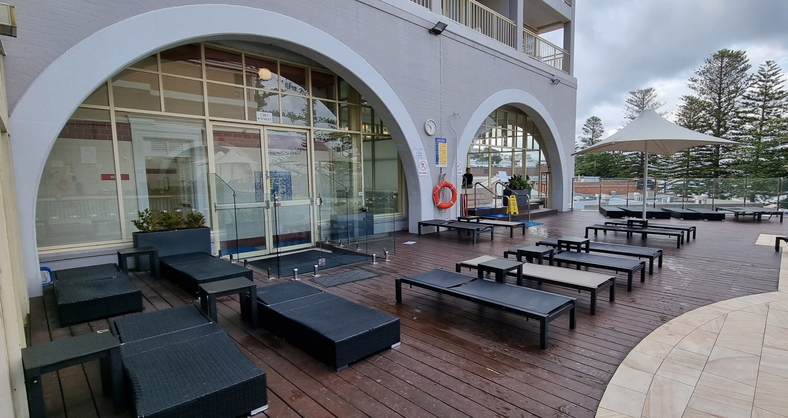 테리걸 호텔 크라운 플라자