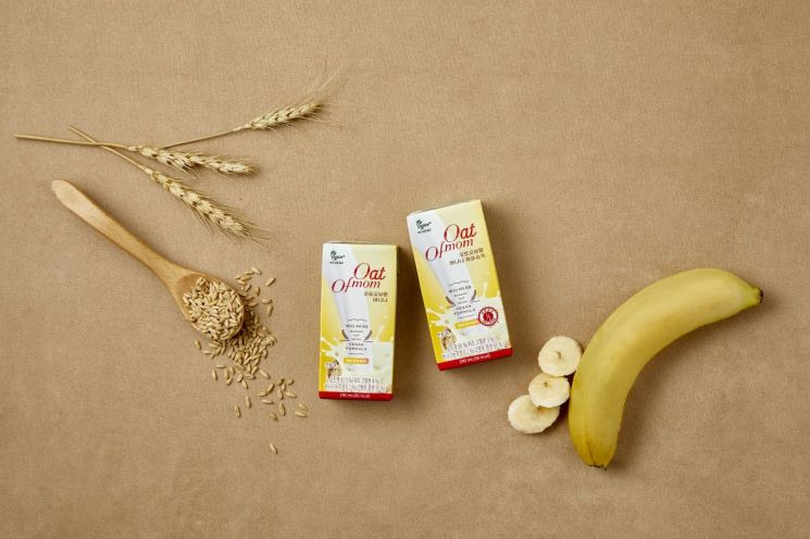 오브맘, 귀리로 만든 간편건강식 '오트오브맘' 출시
❘ 출처 : 아시아경제 ❘ https://www.asiae.co.kr/article/2024102908421714187