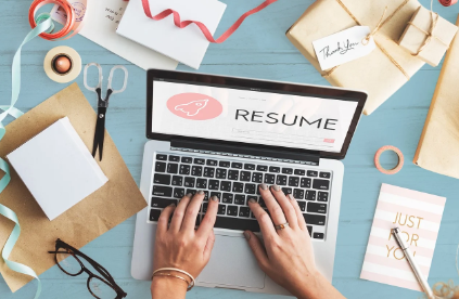 초기 비용 0원으로 시작하는 온라인 직업