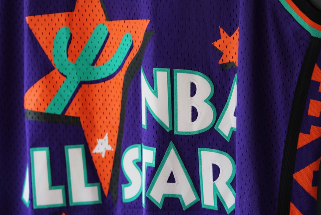 All-Star (복합명사로는 All-Star Game)