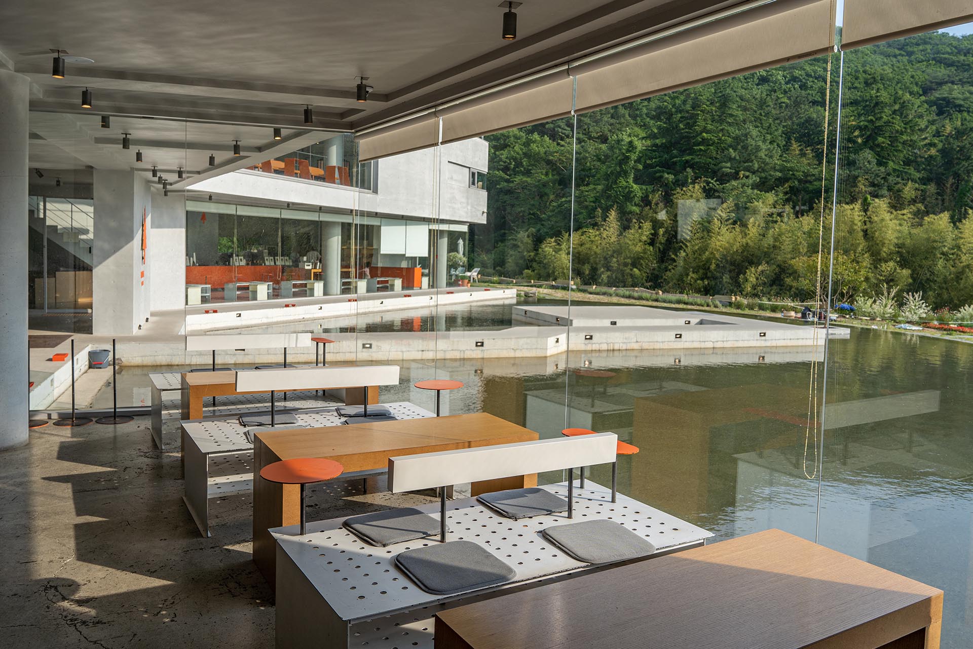 헤이든 신씨어 별관