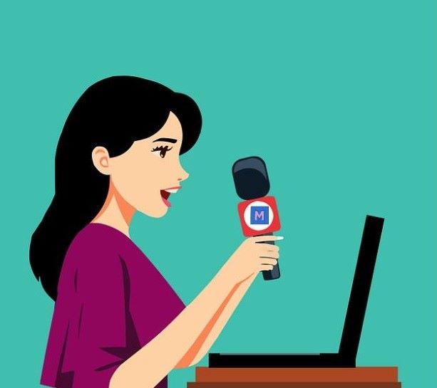 여성이 마이크를 들고 노트북 앞에서 라이브 방송이나 팟캐스트를 진행하는 모습을 보여주는 일러스트 via Pixabay