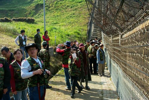 한국 여행 필수 코스: 현지인이 추천하는 놓치면 후회할 명소 완전 정복!