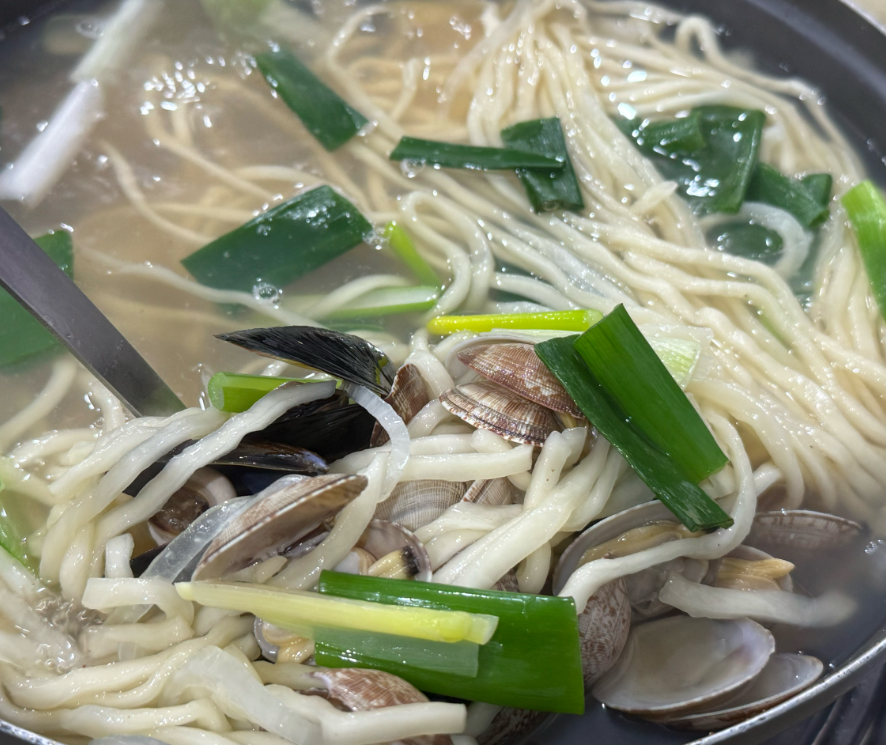 솝리 바지락 칼국수