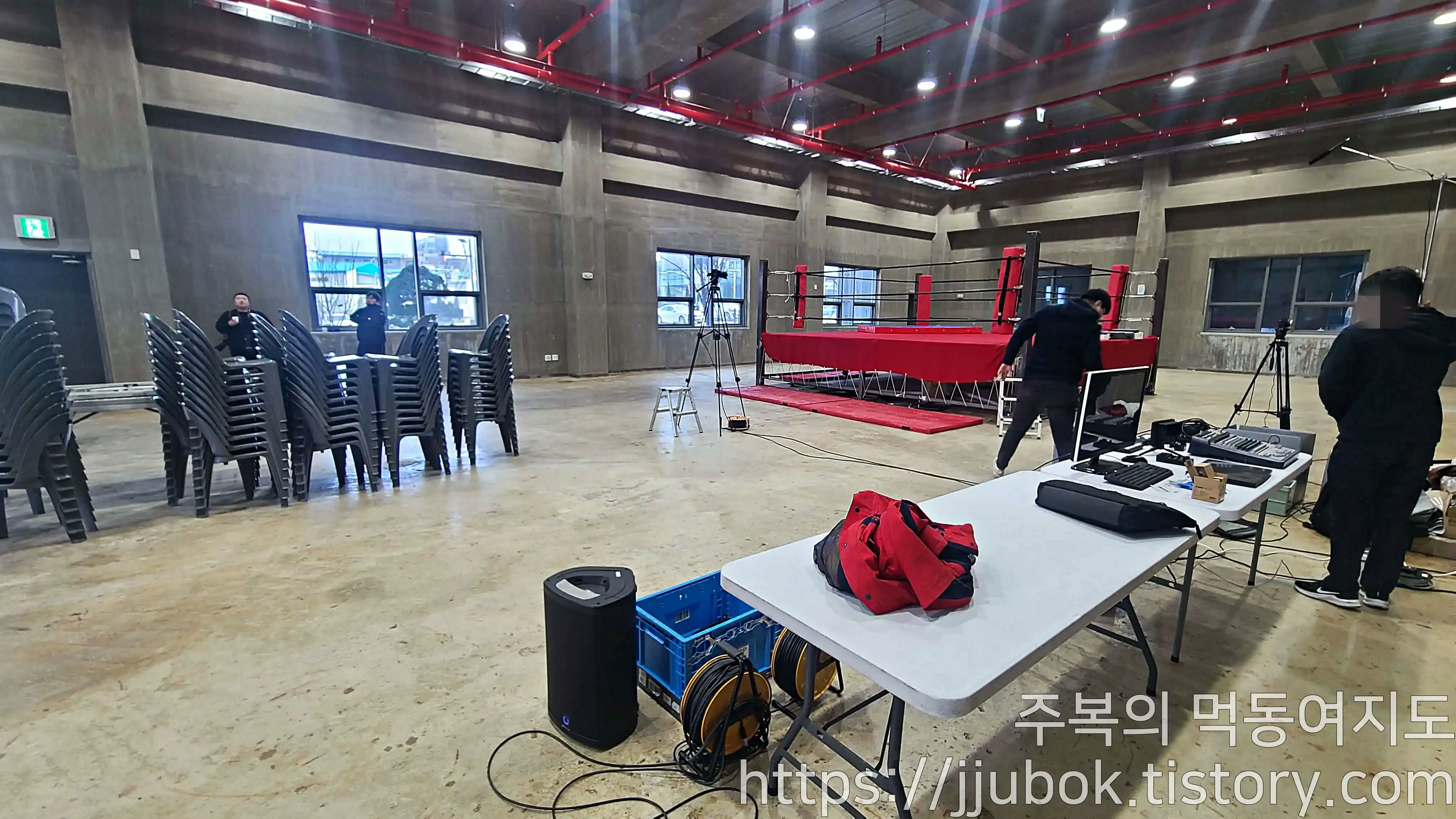 AKW-프로레슬링-스타디움-세팅