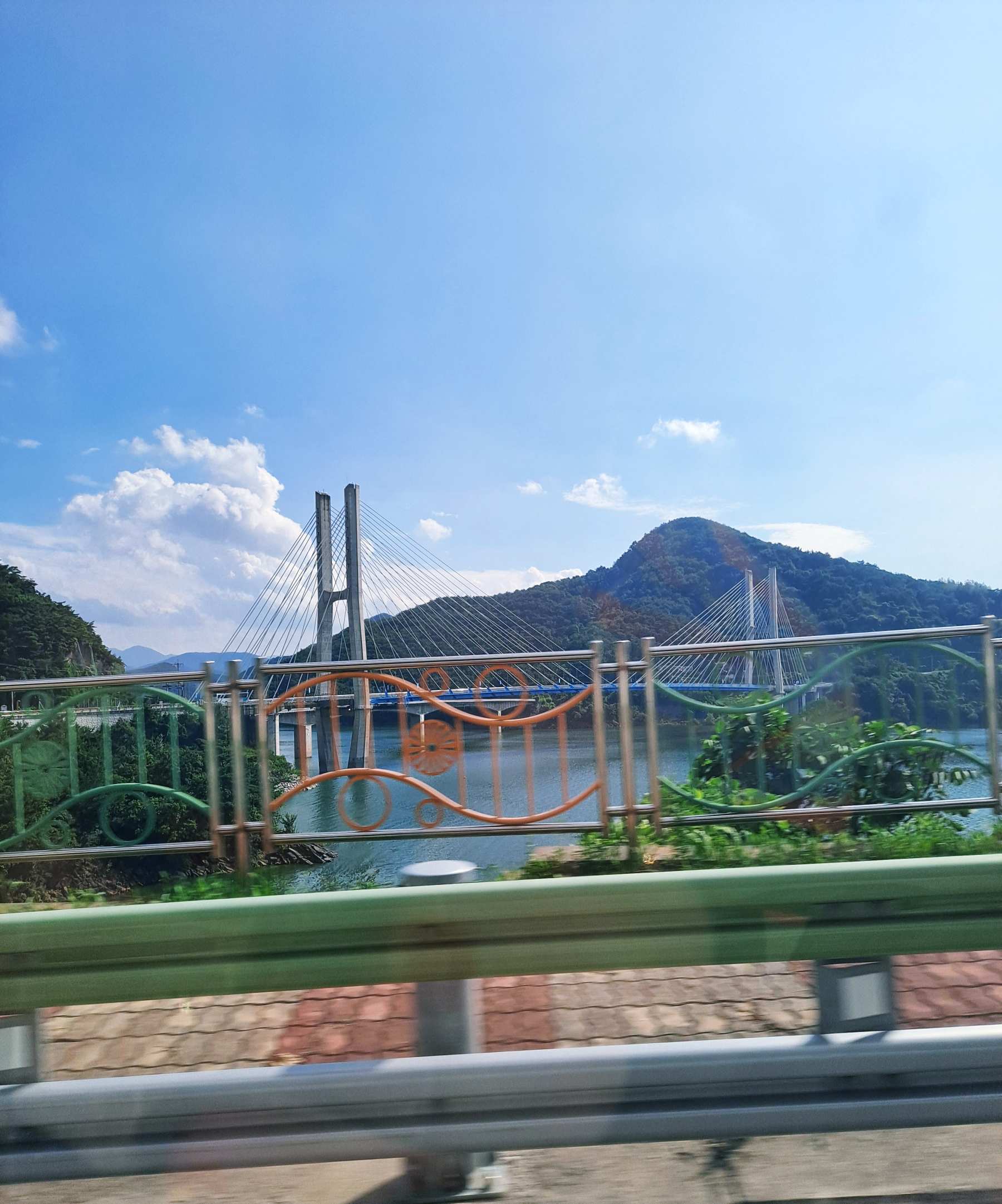 도로바깥 청풍대교