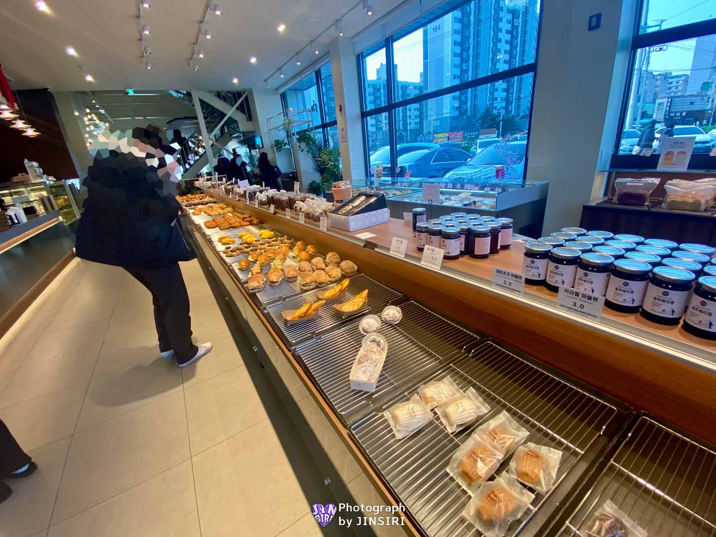 ๊นํฌ ํ๋์์ธ๋ ๋ฒ ์ด์ปค๋ฆฌ ๋ํ์นดํ ์์ธ๊ทผ๊ต ๋๋ผ์ด๋ธ ๋นต์