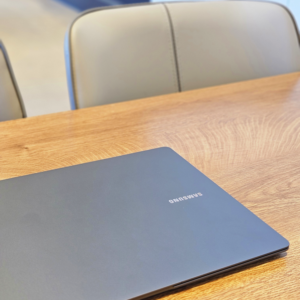 갤럭시북4프로사진