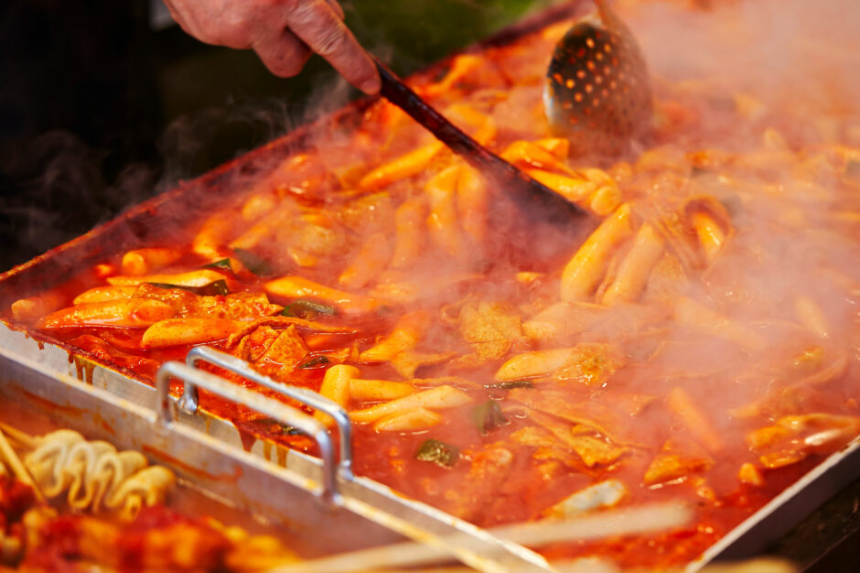 한국인이 가장 사랑하는 길거리 음식 BEST 10 | 떡볶이부터 붕어빵까지 총정리