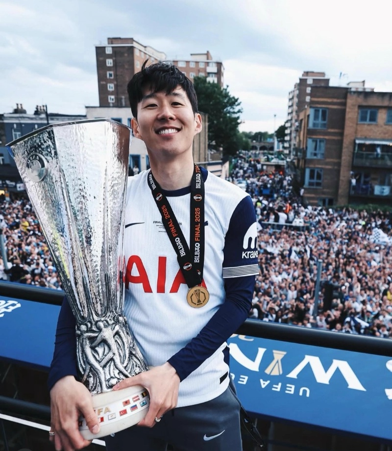 BTS V&amp;#44; 방탄소년단 뷔&amp;#44; 뷔 인스타그램&amp;#44; 손흥민 생일&amp;#44; 손흥민 뷔&amp;#44; 뷔 조성진&amp;#44; 뷔 손흥민 조성진&amp;#44; 조성진 피아니스트&amp;#44; 월드스타 우정&amp;#44; 셀럽 우정