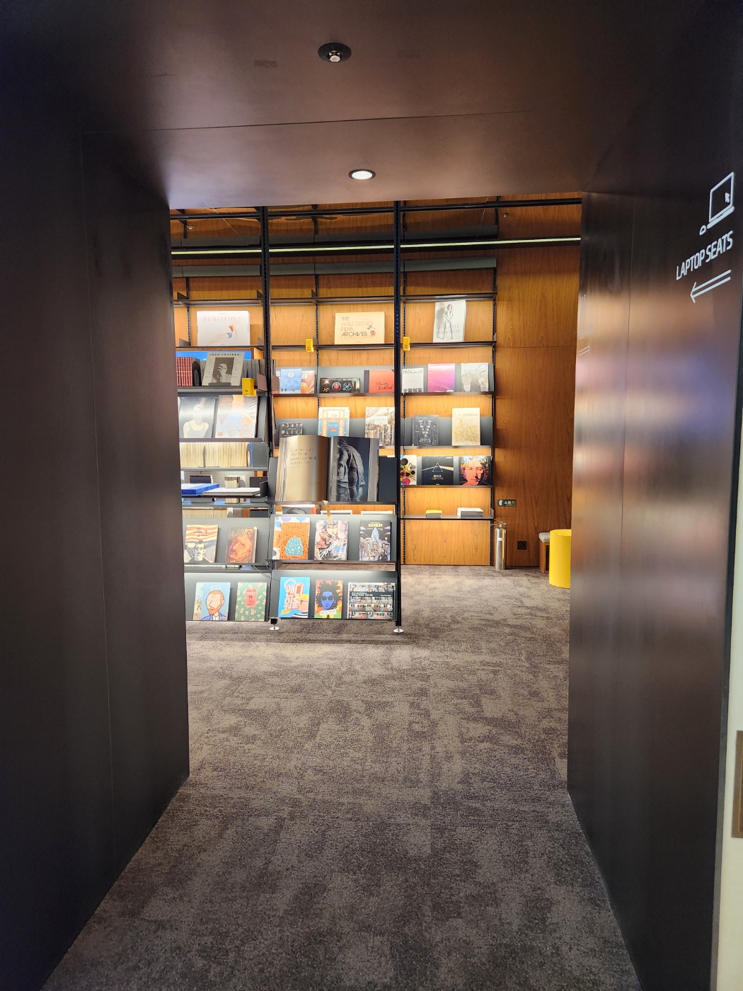 그래픽바이대신