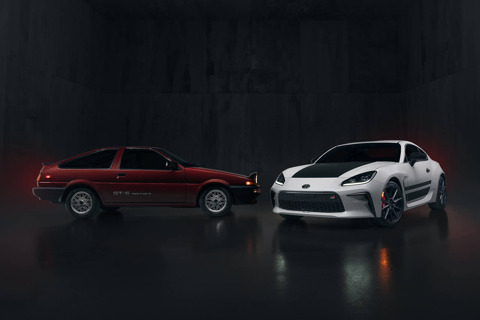 두부배달차 AE86의 40년 후배, 토요타 2024 GR86 트레노(TRUENO) 에디션 두부배달차 AE86의 40년 후배, 토요타 2024 GR86 트레노(TRUENO) 에디션
