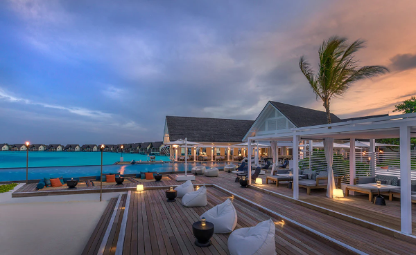 Four Seasons Landaa Giraavaru, Maldives (사진 출처: Tropicsurf)