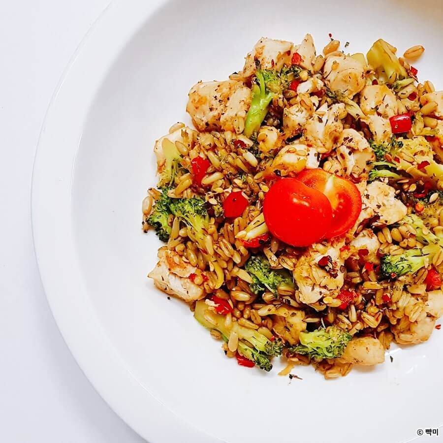 닭안심살-브로콜리-볶음밥-다이어트-요리