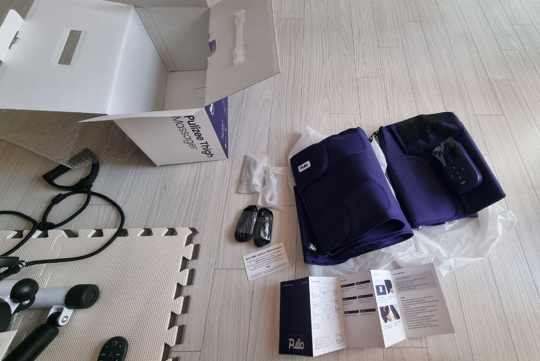 풀리오 풀리지 허벅지 마사지기 부품들