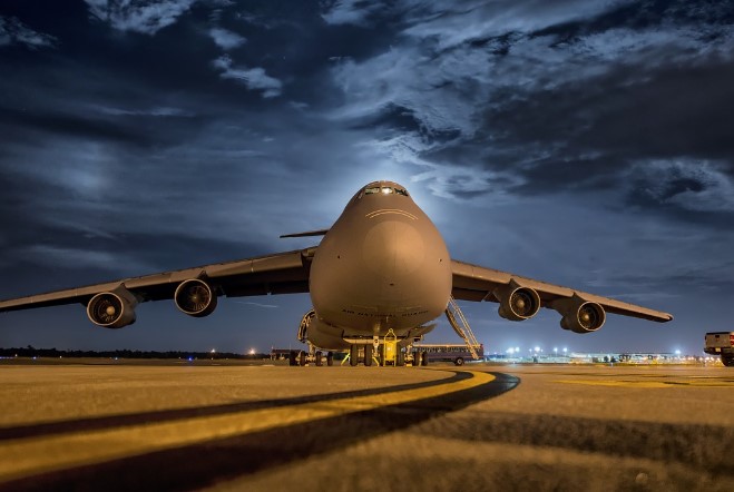 대한항공 여객기 충돌 2