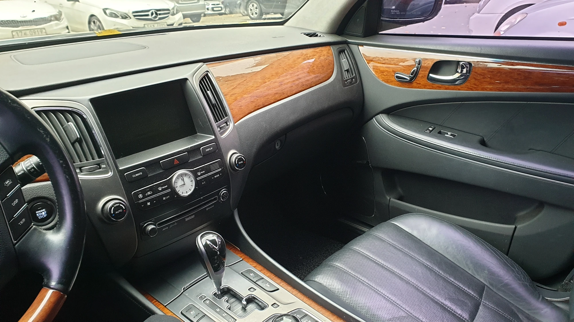 에쿠스 VS380 실내공기필터 위치