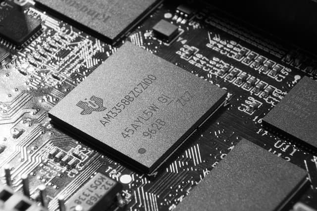 CMP 공정과 EUV 리소그래피 기술의 상호작용