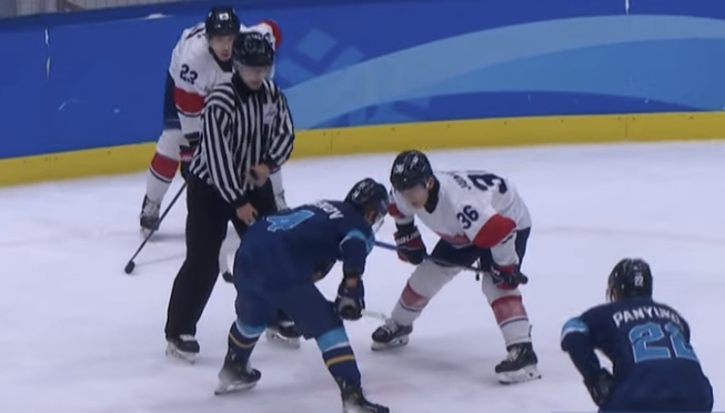 하얼빈 동계 아시안게임 아이스하키 카자흐스탄 역전패 2위 8강 진출