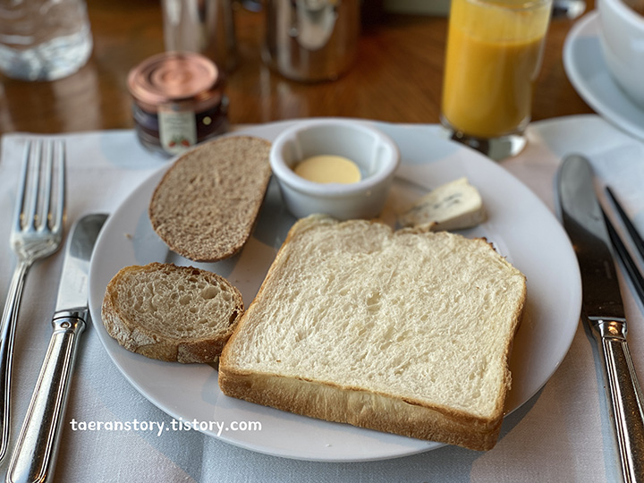 신라호텔-조식-빵