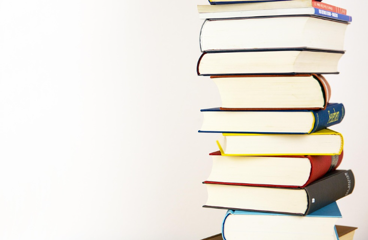 요즘 뜨는 해외 작가들 (에세이, 감성, 번역)