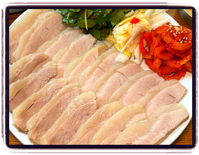 생방송 투데이 오픈런 닭칼국수 메뉴