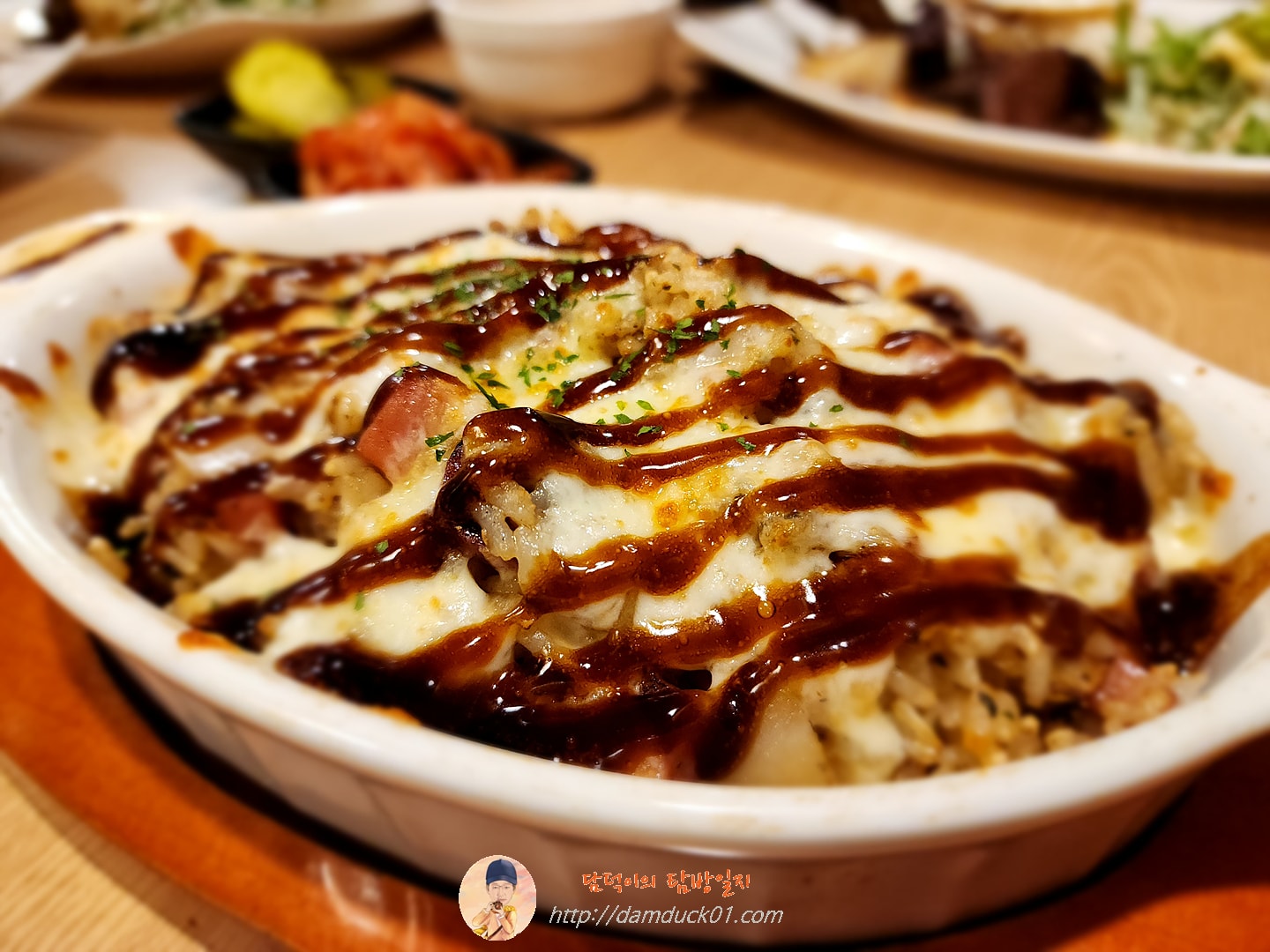 햄소세지 치즈오븐 볶음밥