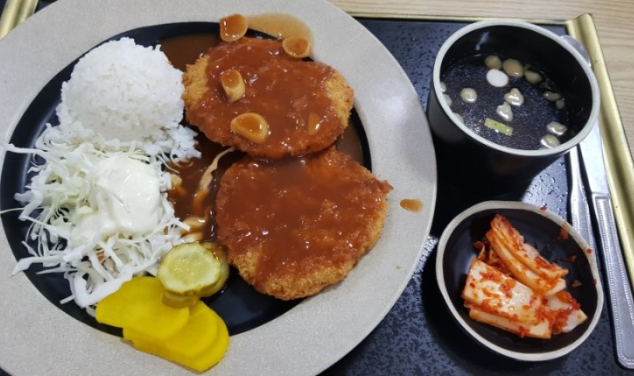 양산휴게소: 수제마늘돈가스