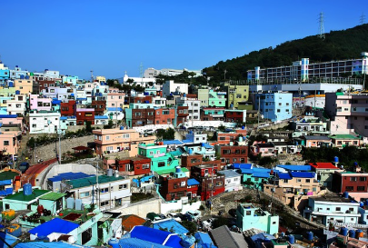 도시 속 달동네 건축이 주는 인간적인 온기