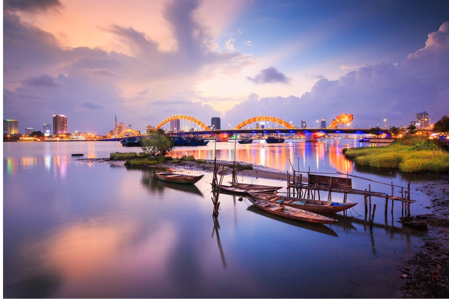 다낭의 용 다리