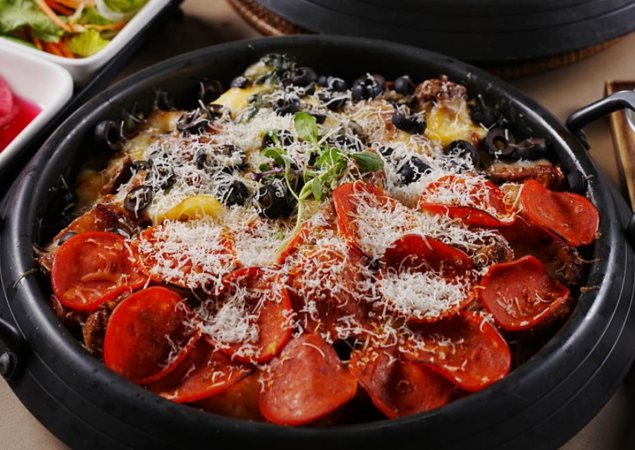 파마산치즈가 올라간 생생정보 피자찜닭